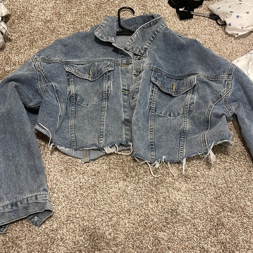 Crop jeans jacket